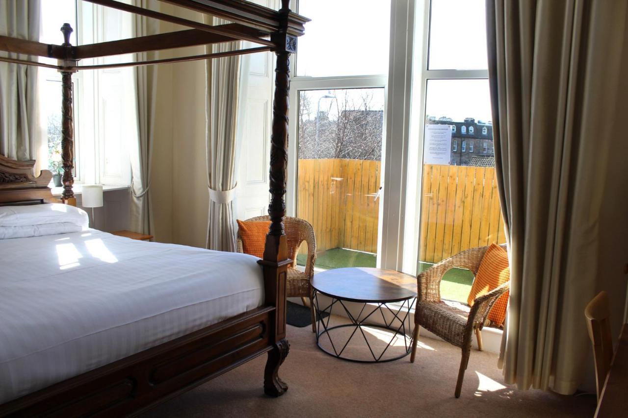 The Woodhouse Hotel Ларгс Экстерьер фото